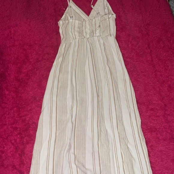 J for Justify dress 🐮 - Picture 6 of 7